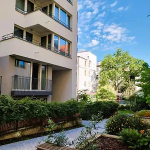  Apartment Center - Moderna