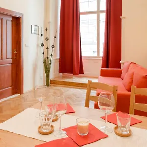  Apartment Stella